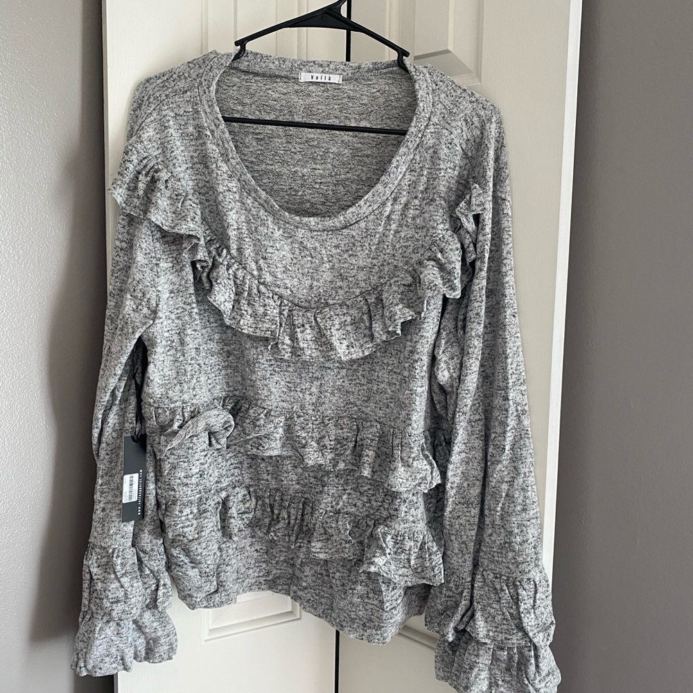 Forever 21. Gray Sweater. NWT!